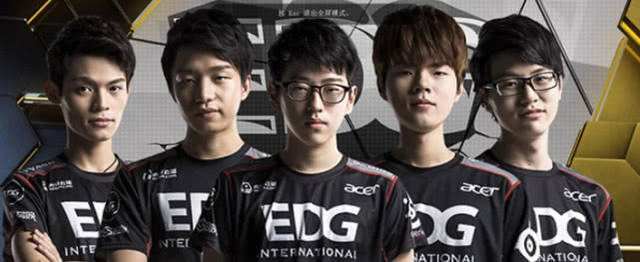 球队薪金空 球队薪金空