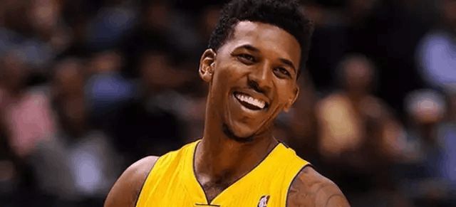 共同构成高 共同构成高